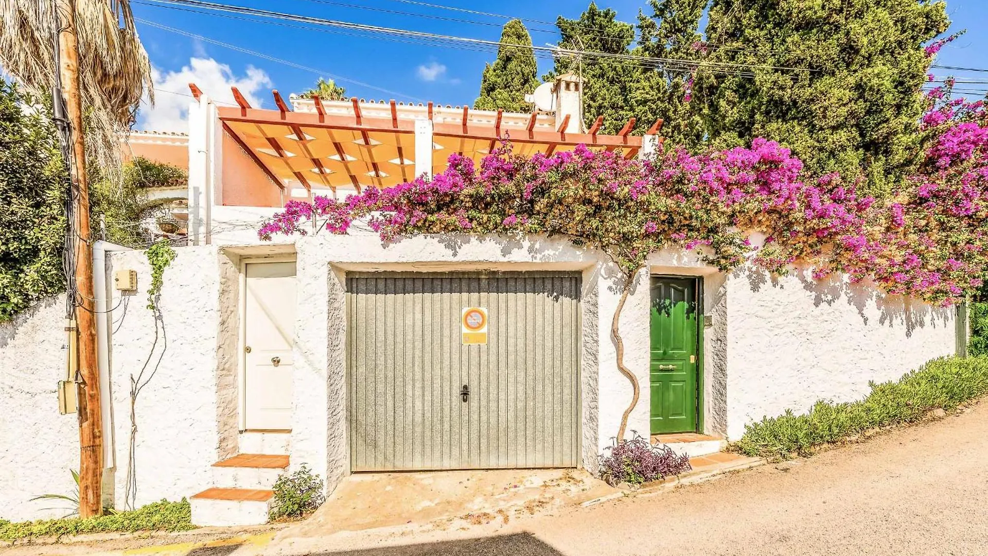 Villa Capistrano Nerja 0*,